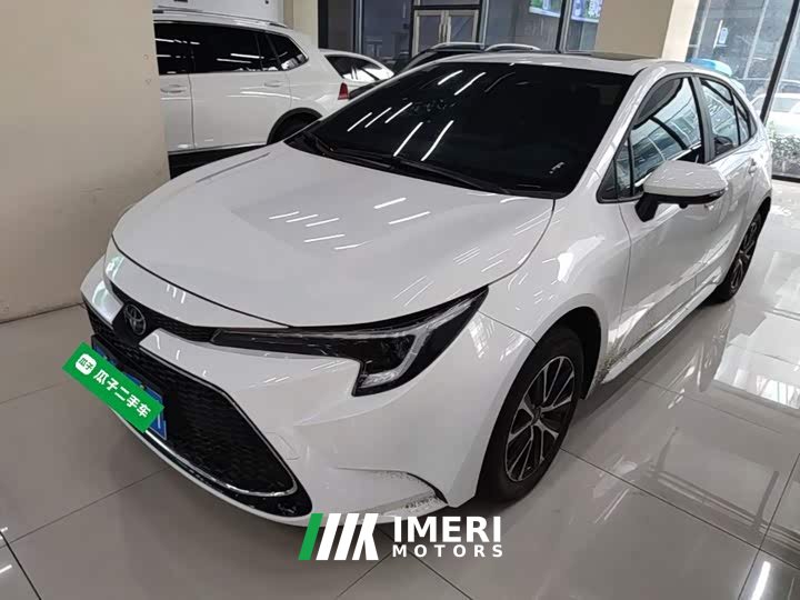 Toyota Corolla 1.8L CVT Luxury - ავტომობილი ჩინეთიდან