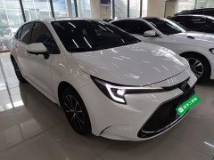 Toyota Corolla 1.8L CVT Luxury - ფოტო 3