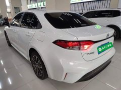 Toyota Corolla 1.8L CVT Luxury - ფოტო 4