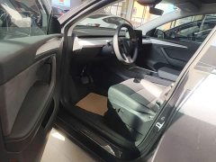 Tesla Model Y Long Range All-Wheel Drive - ფოტო 15