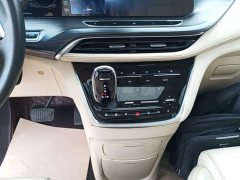 Buick GL8 ES Luxe Enjoyment Edition - ფოტო 13