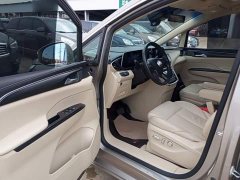 Buick GL8 ES Luxe Enjoyment Edition - ფოტო 15
