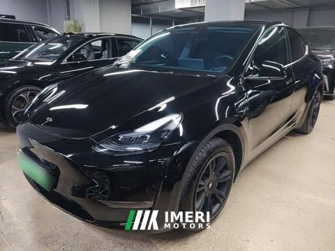 2024 Tesla Model Y Long Range All-Wheel Drive