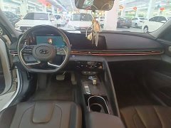 Hyundai Elantra 1.5L CVT TOP Flagship Edition - ფოტო 9