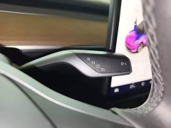 Tesla Model Y Rear-Wheel Drive - ფოტო 13