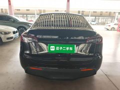 Tesla Model Y Rear-Wheel Drive - ფოტო 5