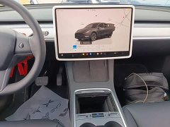 Tesla Model Y Rear-Wheel Drive - ფოტო 12
