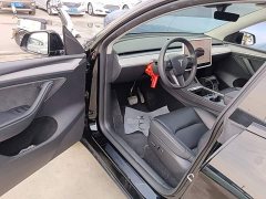 Tesla Model Y Rear-Wheel Drive - ფოტო 15