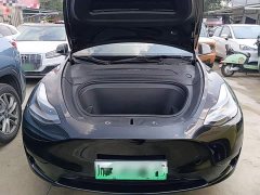 Tesla Model Y Rear-Wheel Drive - ფოტო 19