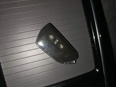 Volkswagen ID.4 X Pure Long Range - ფოტო 8