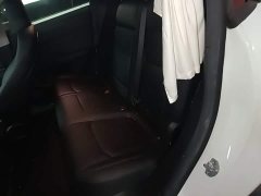 Tesla Model Y Rear-Wheel Drive - ფოტო 16