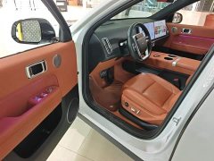 Li Auto L6 Pro - ფოტო 15