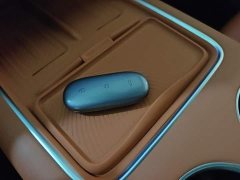 Li Auto L6 Pro - ფოტო 8