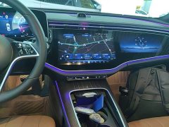 Mercedes-Benz E-Class Facelift E 300 L Luxury - ფოტო 12