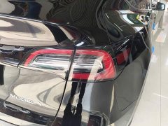 Tesla Model Y Long Range All-Wheel Drive 3D7 - ფოტო 7