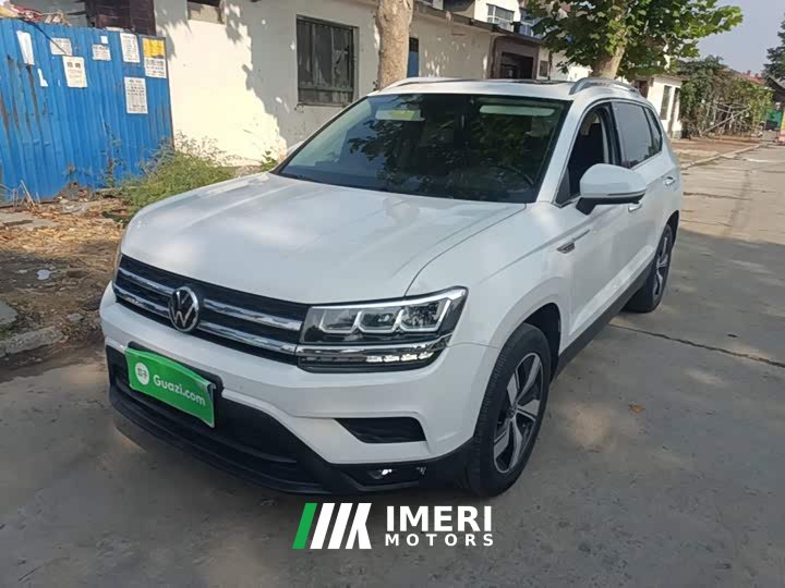 Volkswagen Touareg 280TSI FWD Comfort Edition - ავტომობილი ჩინეთიდან