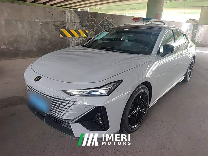 Changan UNI-V 1.5T Deluxe