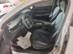 Changan UNI-V 1.5T Deluxe - ფოტო 14