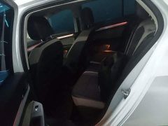 Volkswagen Golf 2021 280TSI DSG Pro - ფოტო 16