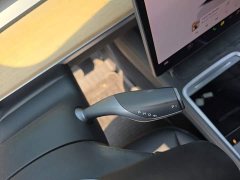Tesla Model Y Long Range All-Wheel Drive - ფოტო 13