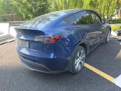 Tesla Model Y Long Range All-Wheel Drive - ფოტო 6