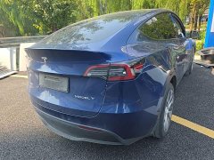 Tesla Model Y Long Range All-Wheel Drive - ფოტო 7