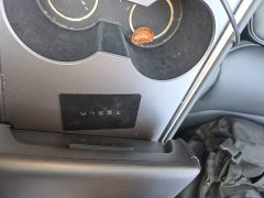 Tesla Model Y Long Range All-Wheel Drive - ფოტო 8