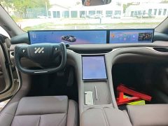 IM Motors Zhiji L6 Ultra - ფოტო 13