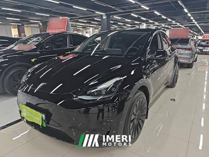 Tesla Model Y Facelift Rear-Wheel Drive