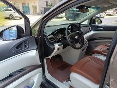 Buick GL8 Land Business Class Comfort Edition - ფოტო 15