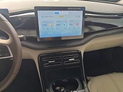 BYD Qin PLUS Glory Edition DM-i 55KM Leading - ფოტო 12