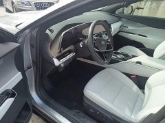 Cadillac GT4 2023 25T Luxury - ფოტო 15