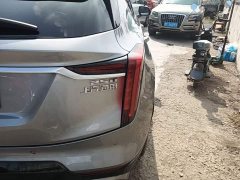 Cadillac GT4 2023 25T Luxury - ფოტო 7