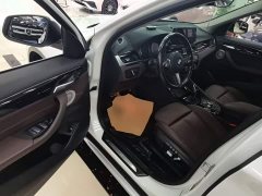 BMW X1 sDrive20Li Premium Edition - ფოტო 15