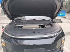 Li Auto L6 Pro - ფოტო 19