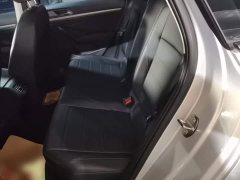 Volkswagen Lavida 1.5L Automatic Comfort - ფოტო 16