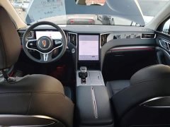 FAW Red Flag HS7 PHEV 2024 2.0T PHEV AWD Flagship Comfort 7-Seater - ფოტო 9