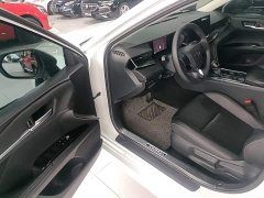 Toyota Camry 2024 2.0E Elite Edition - ფოტო 15