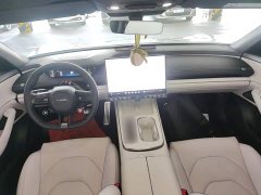 Xiaomi SU7 Rear-Wheel Drive Ultra-Long Range Advanced Autonomous Driving Pro - ფოტო 9