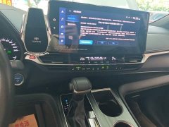 Toyota Sienna 2.5L Hybrid Premium Edition - ფოტო 12