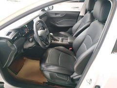 SAIC MG i5 1.5L CVT Prestige - ფოტო 14