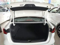 SAIC MG i5 1.5L CVT Prestige - ფოტო 18