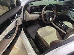 BYD Qin PLUS 2024 Glory Edition DM-i 55KM Leading - ფოტო 15