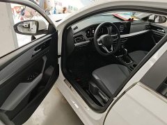 Volkswagen Lavida 1.5L Automatic Starry Sky Five Million Edition - ფოტო 15