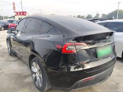 Tesla Model Y Facelift Rear-Wheel Drive - ფოტო 4