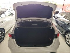 Toyota Corolla 1.8L CVT Luxury - ფოტო 18