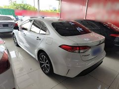 Toyota Corolla 1.8L CVT Luxury - ფოტო 4