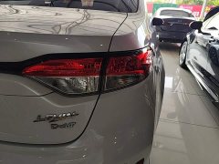 Toyota Corolla 1.8L CVT Luxury - ფოტო 7