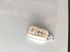 Toyota Corolla 1.8L CVT Luxury - ფოტო 8