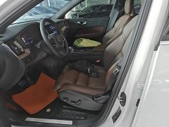 Volvo XC60 B5 AWD Smart Remote Luxury Edition - ფოტო 14